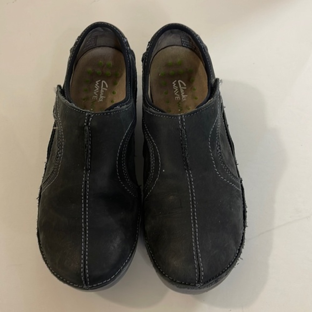 Clark’s leather shoes women size 7.5 (a74)